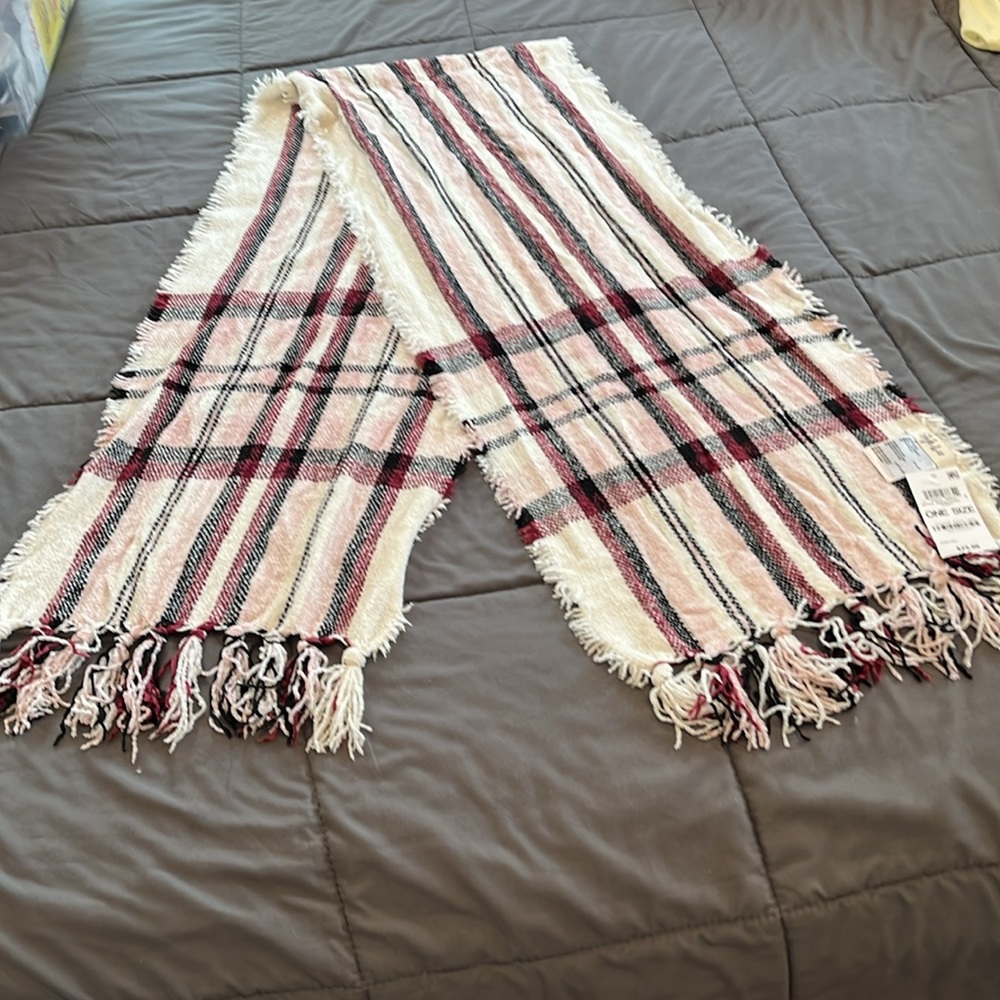 “2 for $12” 🔥🔥🔥Scarf Cream/Pink/Burgundy/Black.  Style & Co Macys Brand.